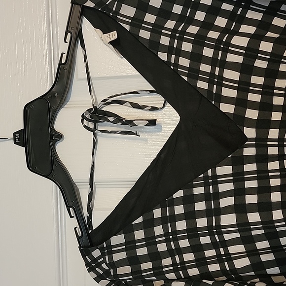 Terra and sky plus size 16w-18w black and white checked dress - Picture 2 of 6